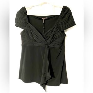 BCBGMAXAZRIA Black short sleeve dressy top. Size L